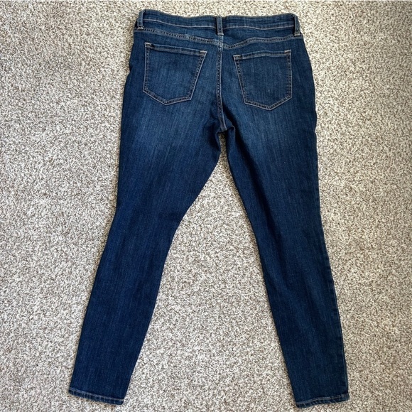 Gap Denim Legging Dark Wash Distressed Skinny Jeans Stretch Casual Size 10 30 - Picture 4 of 7